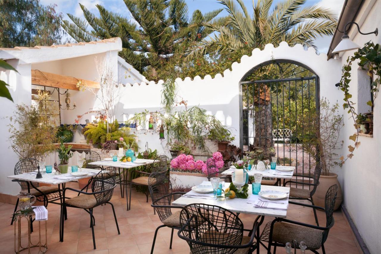 La Venteta Bed & Breakfast Aigues Exterior photo